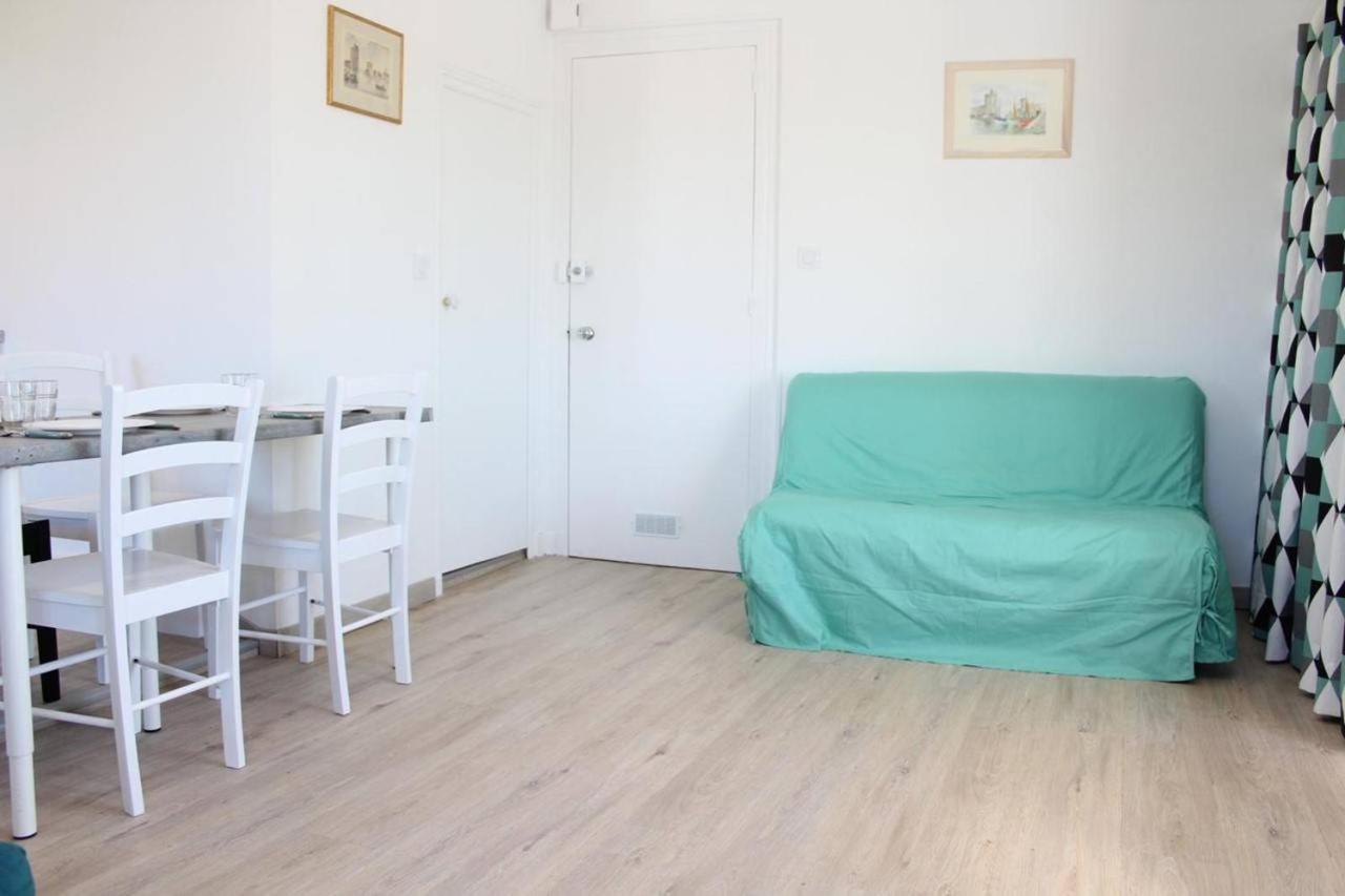 Appt - Lr180-001 *